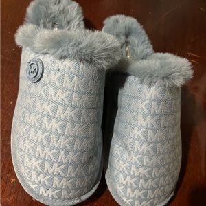 Michael Kors slippers